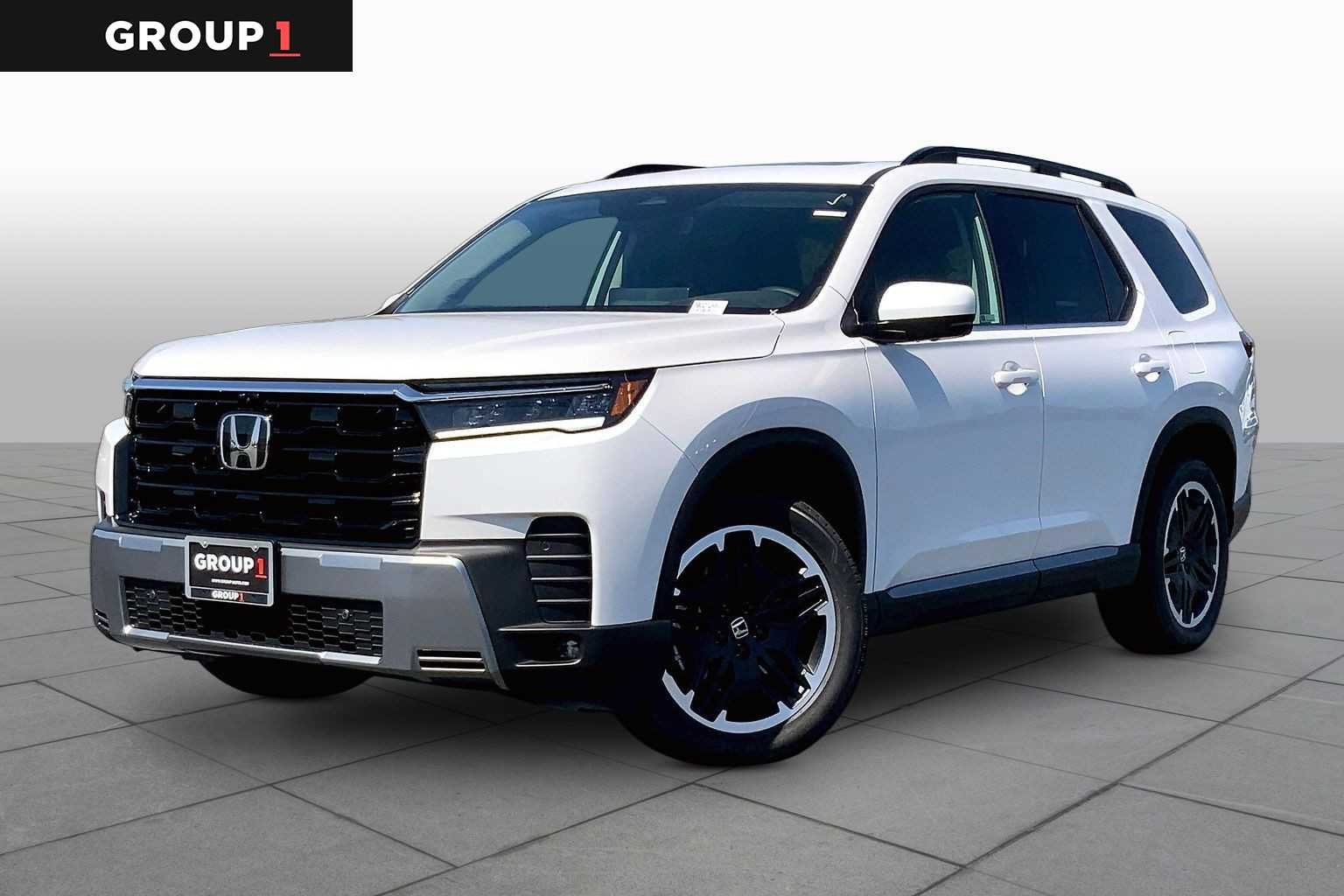 2026 Honda Pilot Touring AWD's photo