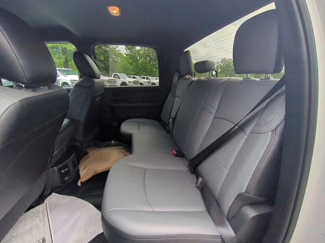 New 2026 Bright White Clearcoat RAM Tradesman image 29