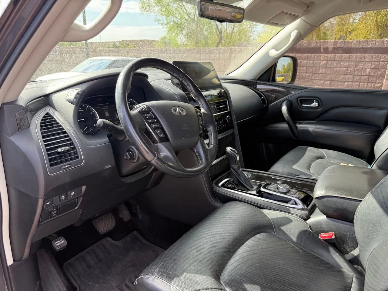 Certified Used 2023 Anthracite Gray INFINITI Luxe image 14