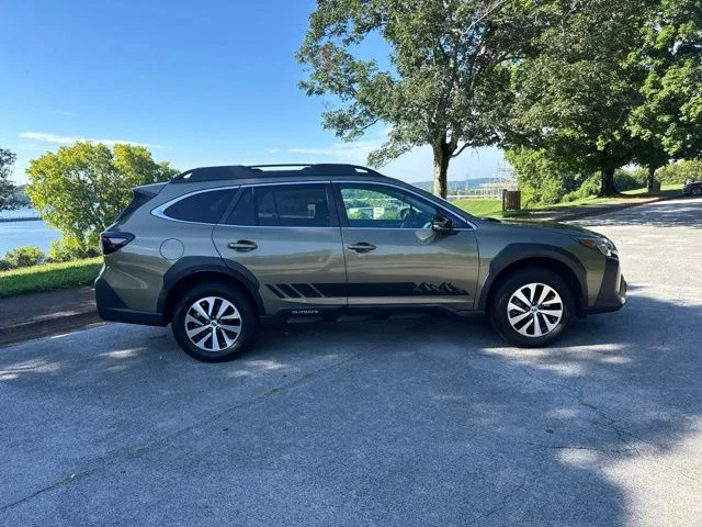 Used 2024 Brown Subaru Premium image 9
