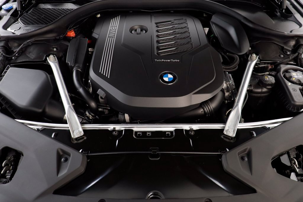 2026 BMW 8 Series 840i - Photo 22