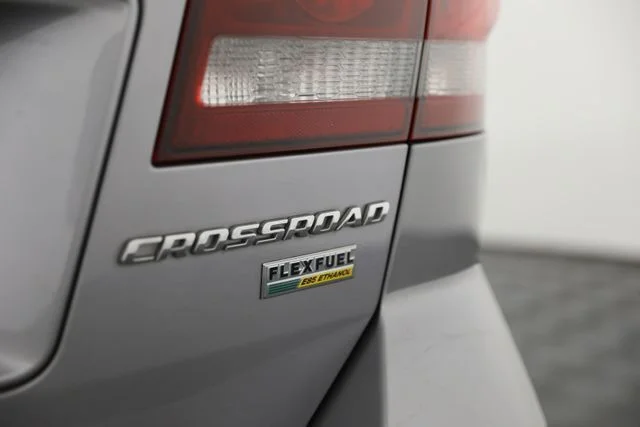 Used 2018 Silver Dodge Crossroad image 30