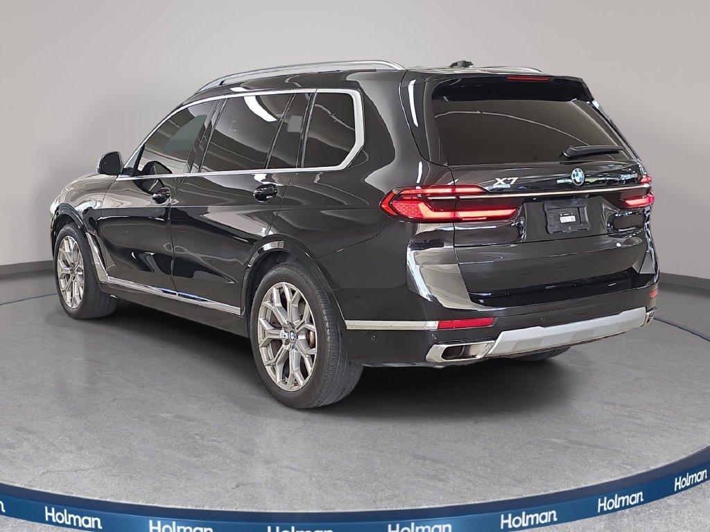 Used 2024 Black Sapphire Metallic BMW xDrive40i image 9