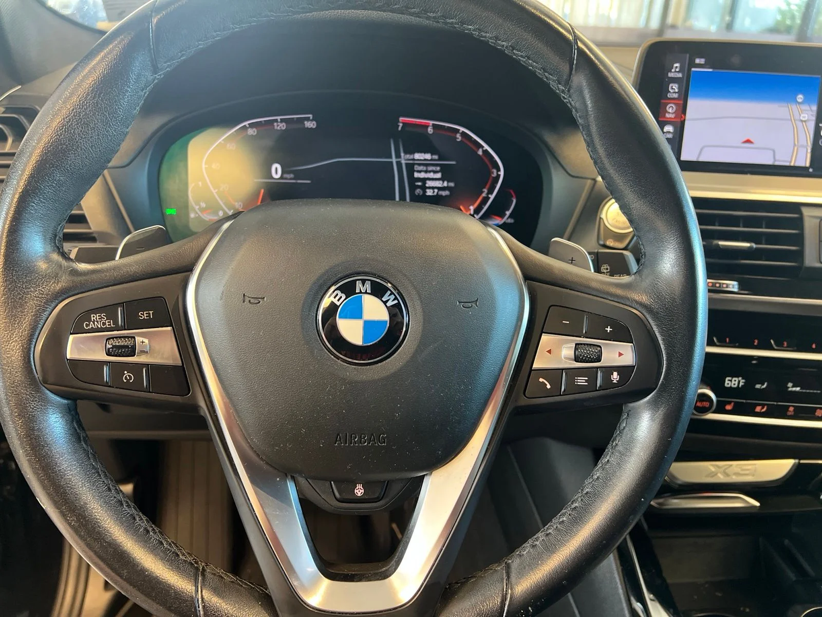 Used 2021 Black Sapphire Metallic BMW xDrive30i image 18