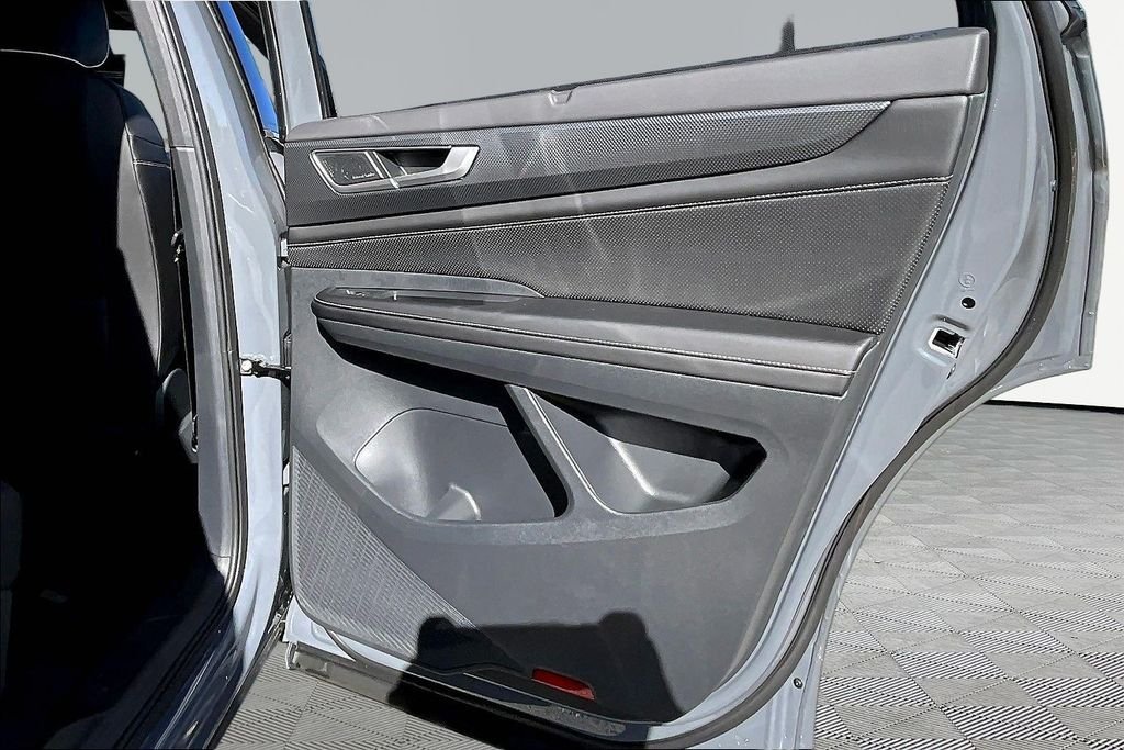 New 2026 Gray Volkswagen 2.0T SEL Premium R-Line image 27