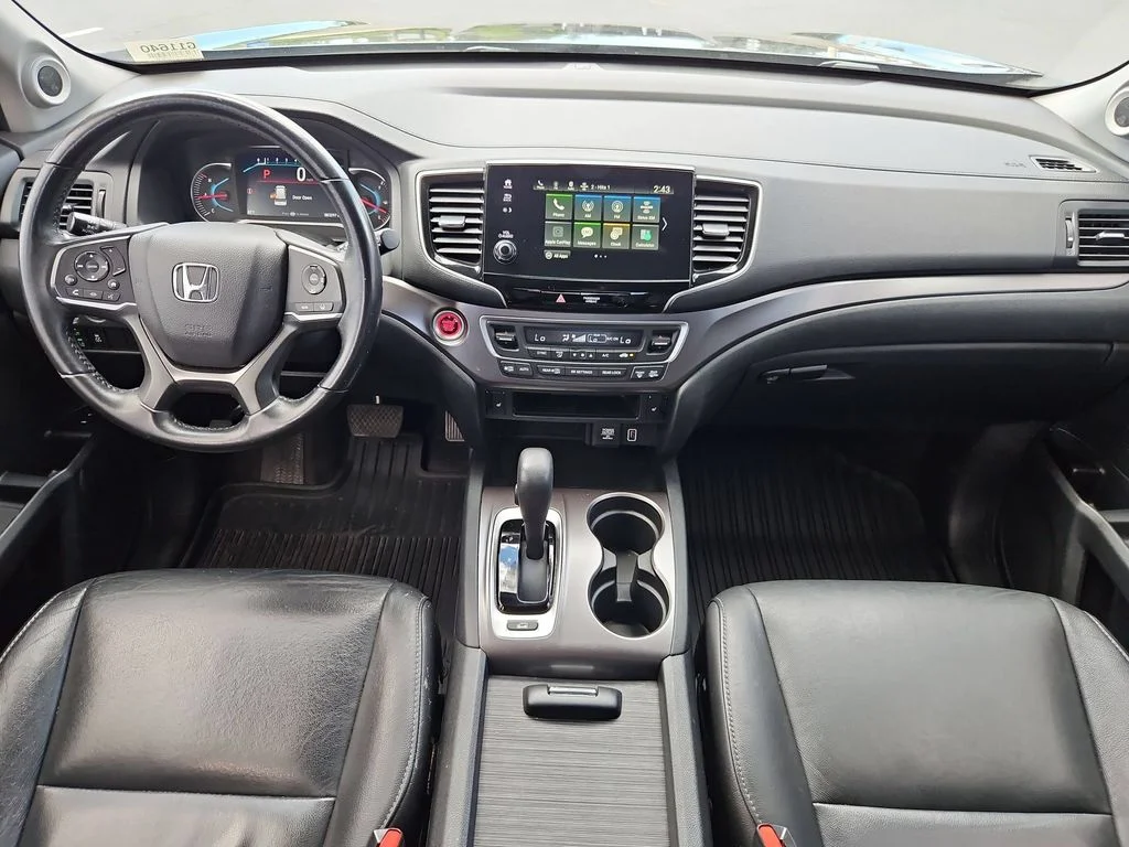 Used 2020 Black Forest Pearl Honda EX-L image 22