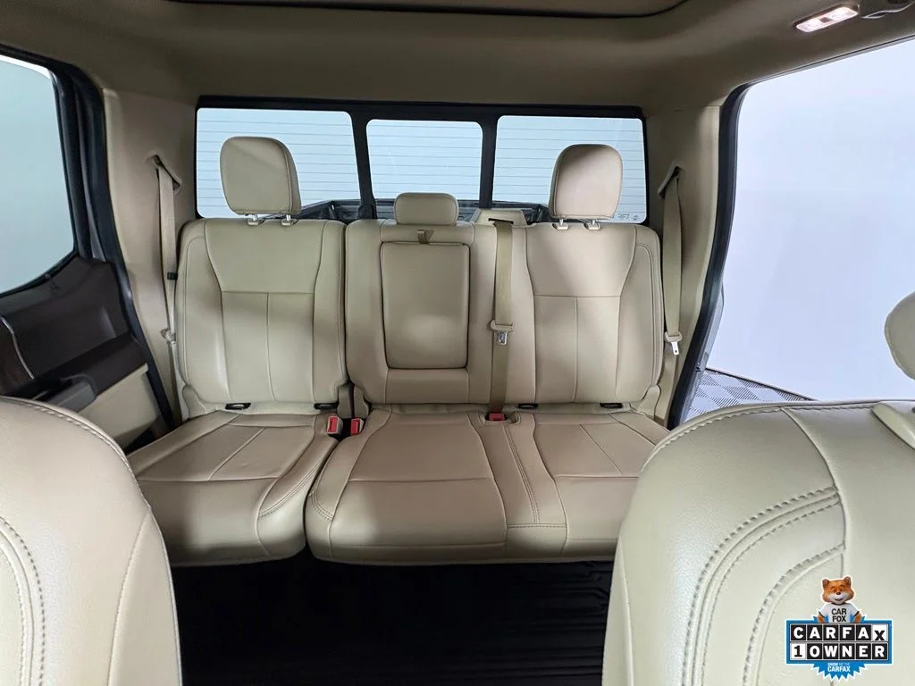 Used 2019 Green Ford Lariat image 4