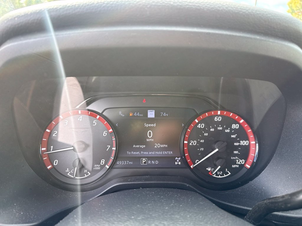 Used 2022 Gray Nissan PRO-4X image 7