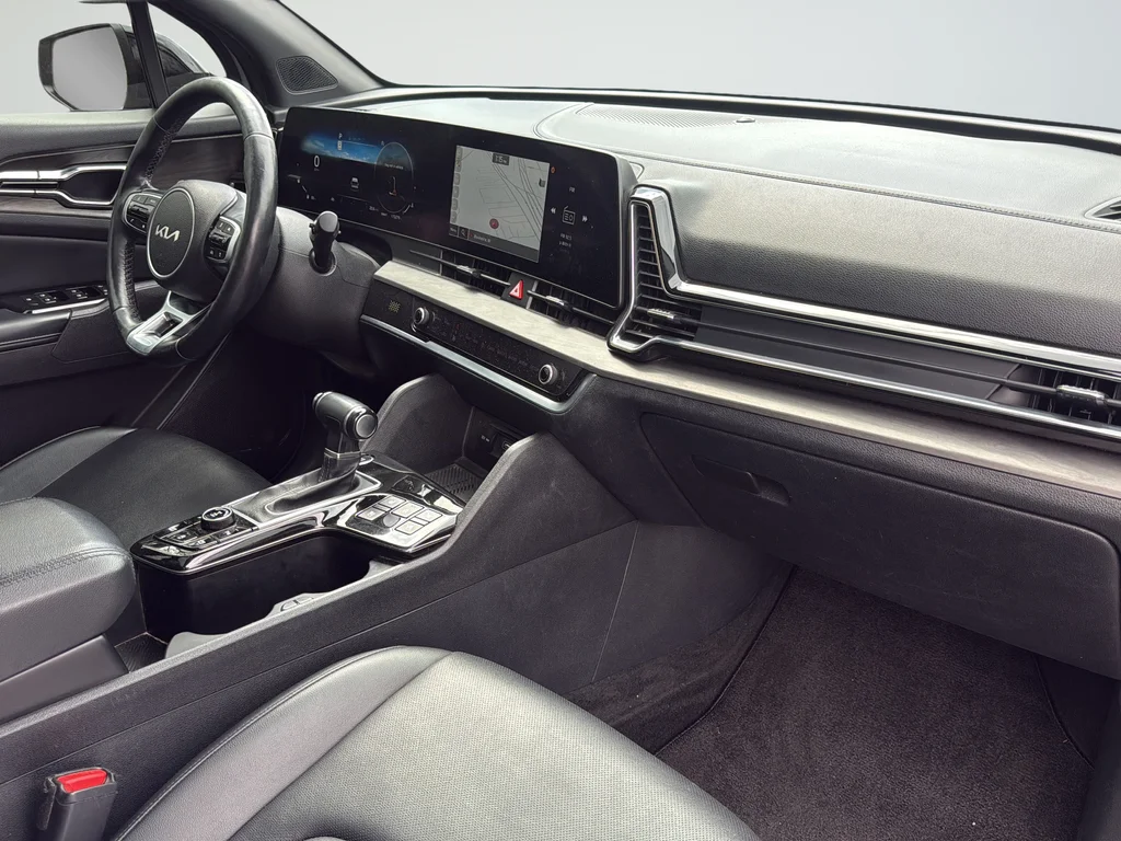 Used 2023 Gray Kia X-Pro Prestige image 21