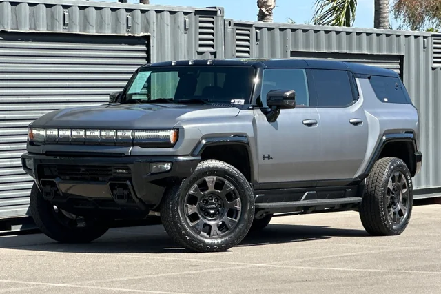 2026 GMC HUMMER EV SUV 3X Carbon Fiber Edition