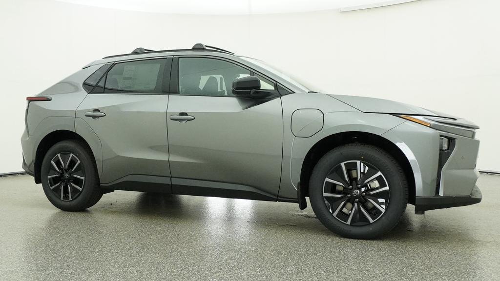 New 2026 Heavy Metal Toyota XLE image 25