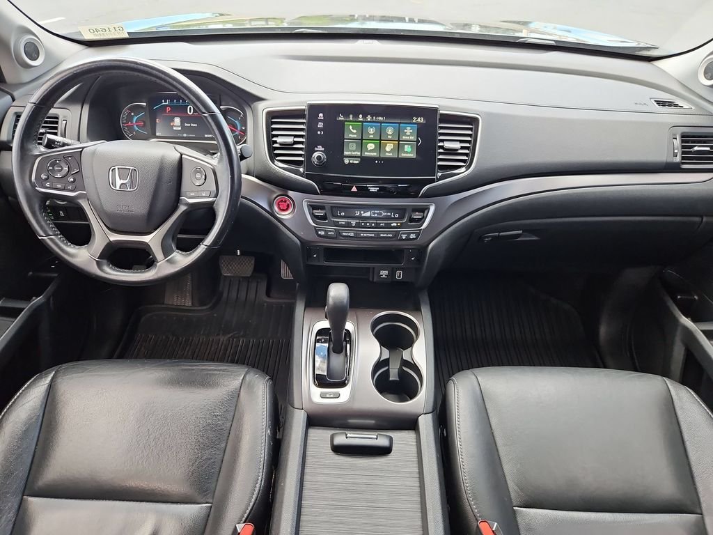 Used 2020 Black Forest Pearl Honda EX-L image 21