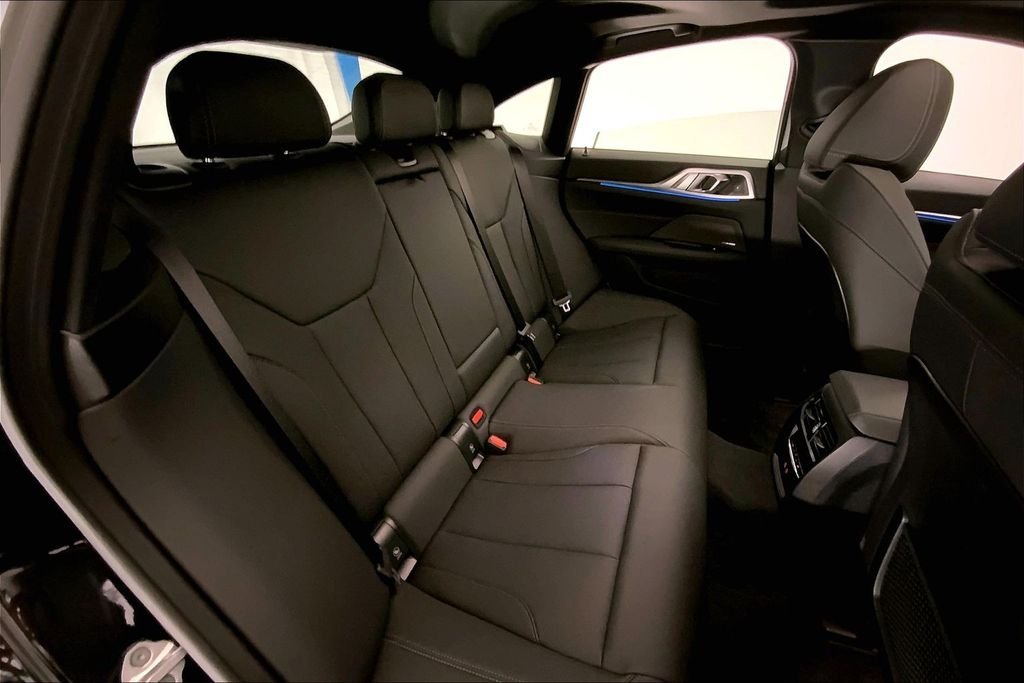 Used 2023 Black Sapphire Metallic BMW  image 14