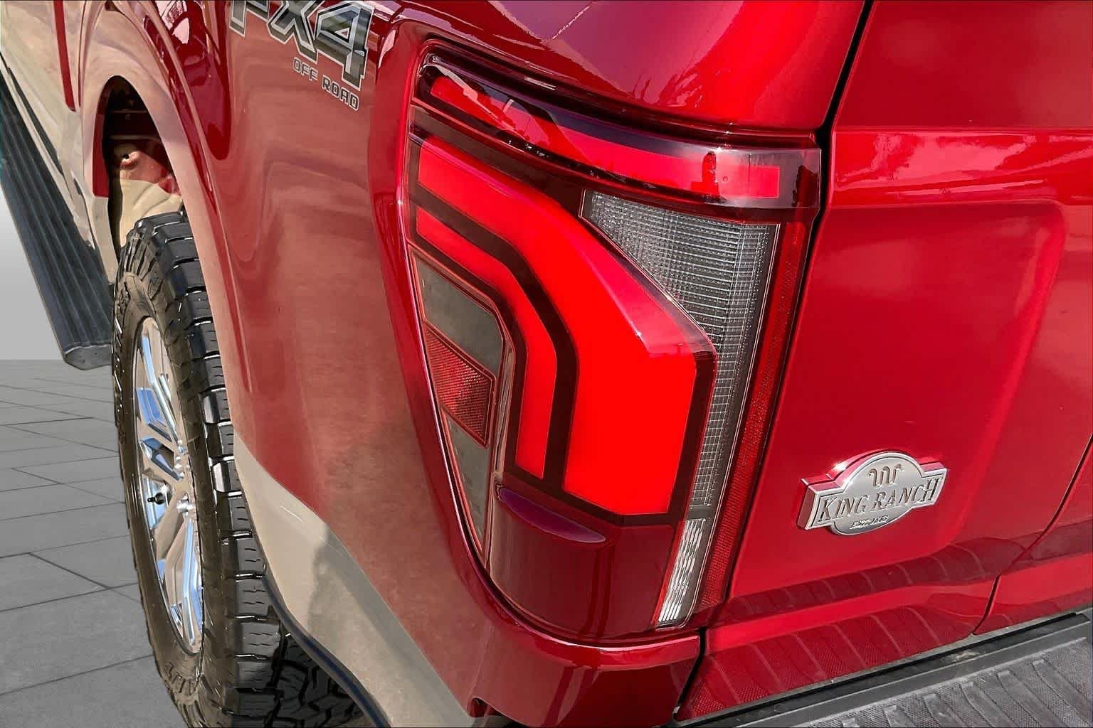 Used 2026 Ruby Red Metallic Tinted Clearcoat/Marsh Gray Ford King Ranch image 28