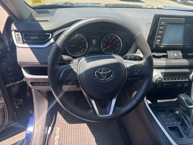 Used 2020 Blueprint Toyota XLE Premium image 14