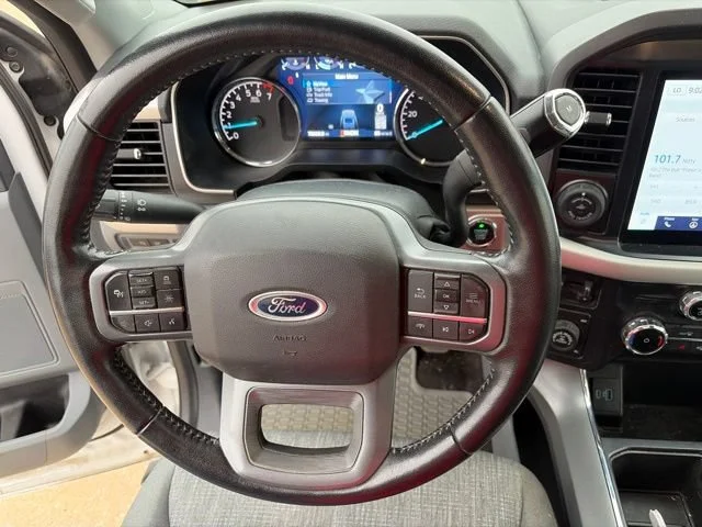 Used 2022 White Ford XL image 14