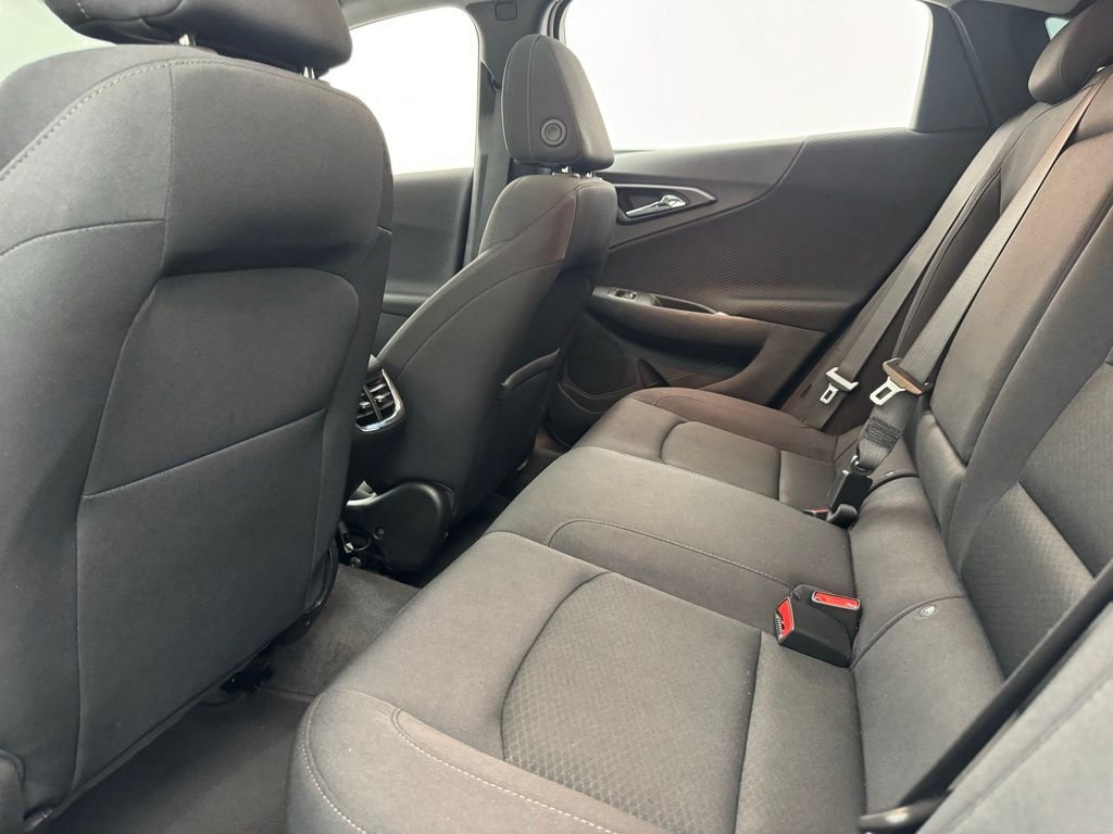 Used 2024 Summit White Chevrolet LT image 36