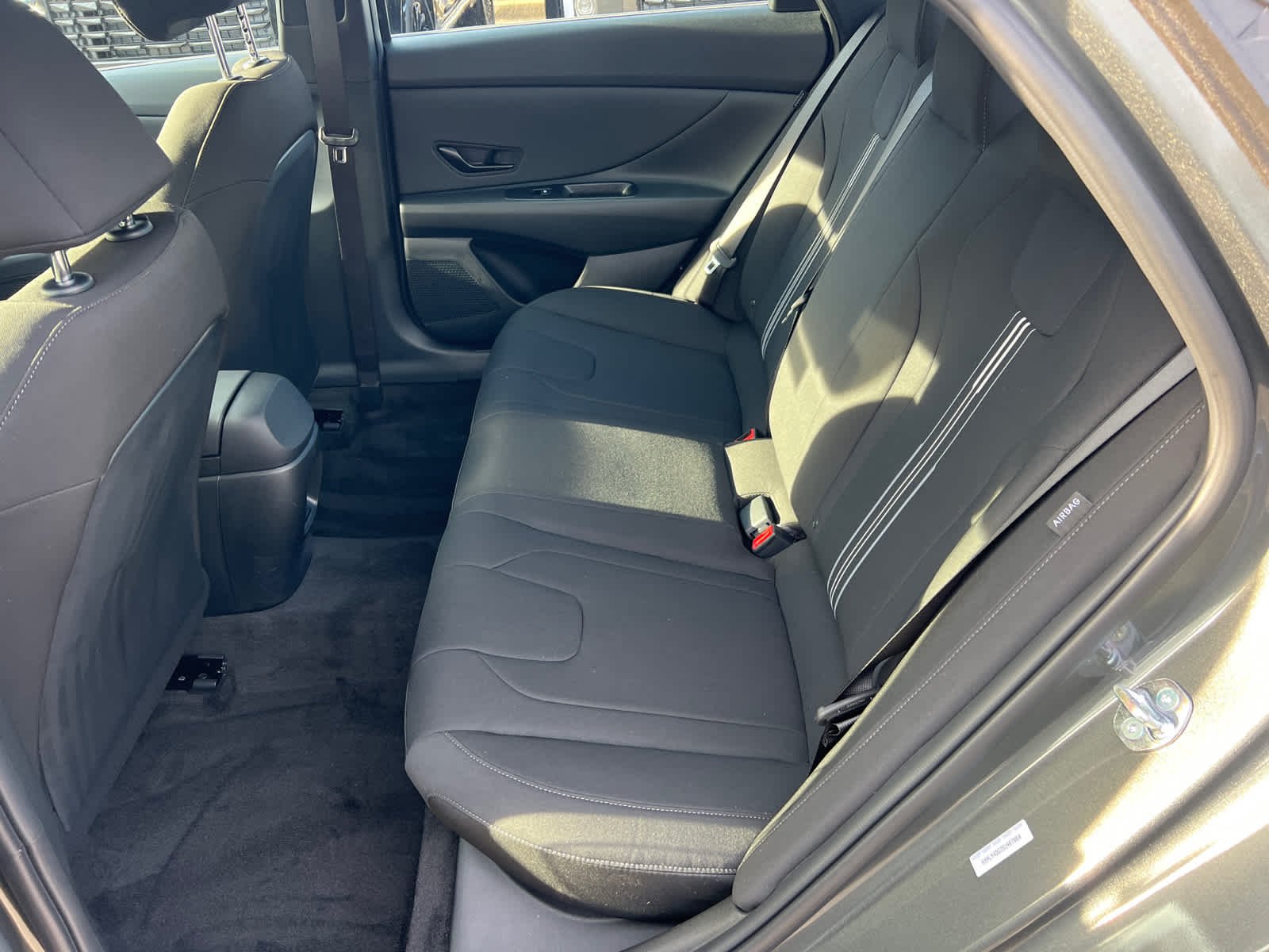 Used 2025 Amazon Gray Hyundai SEL Sport image 11