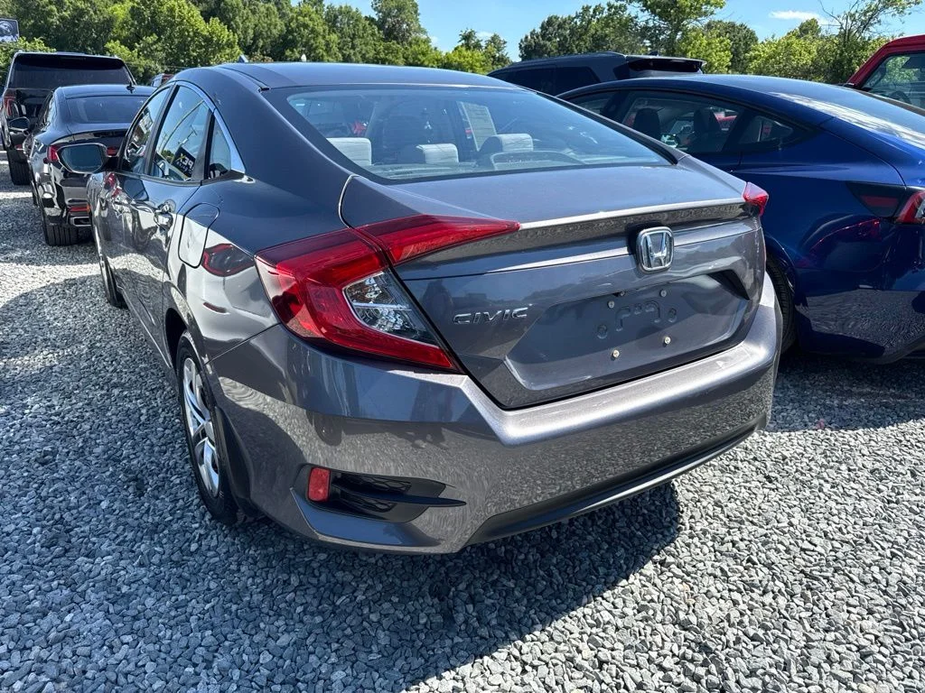 Used 2016 Black Honda LX image 4
