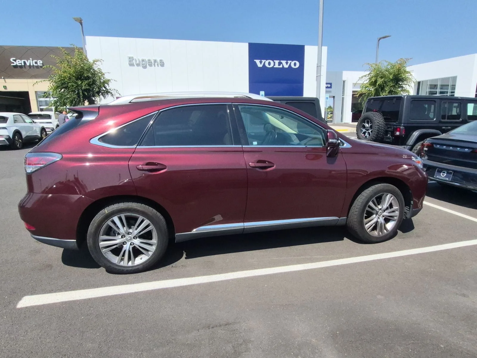 Used 2015 Red Lexus 350 image 4