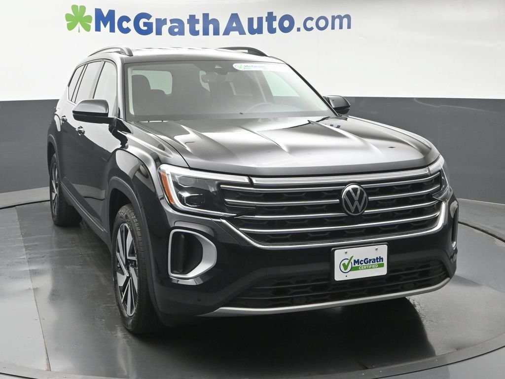 Used 2026 Black Volkswagen SE w/Technology image 5