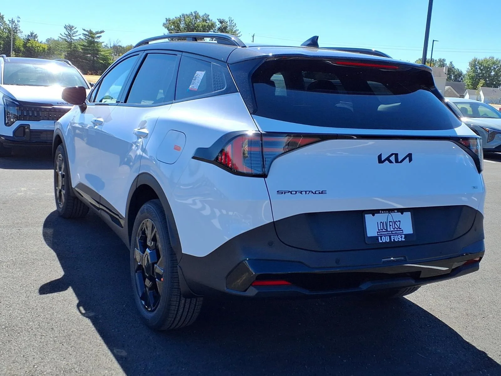 New 2027 Glacial White Pearl / Black Ro Kia X-Line image 2