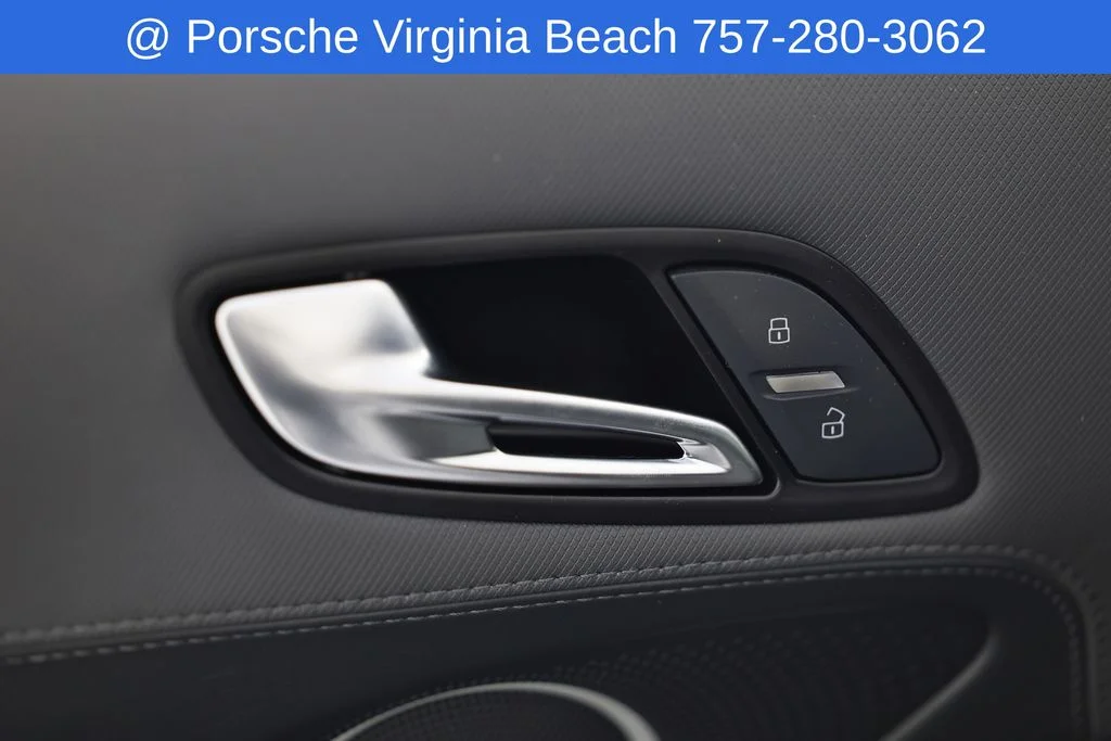 Used 2011 Silver Audi 5.2 image 21