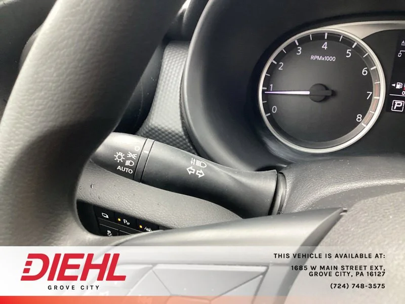 Used 2021 Gray Nissan S image 26