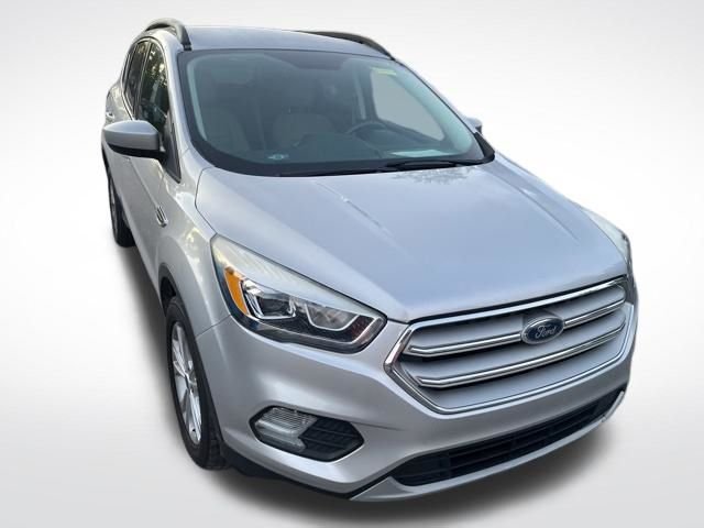 Used 2018 Ingot Silver Ford SEL image 3
