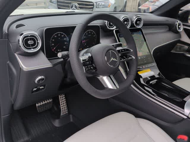 New 2026 Polar White Mercedes-Benz GLC 300 image 10