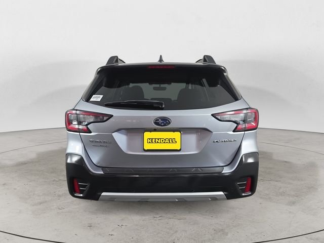Used 2022 Ice Silver Metallic Subaru Limited image 4