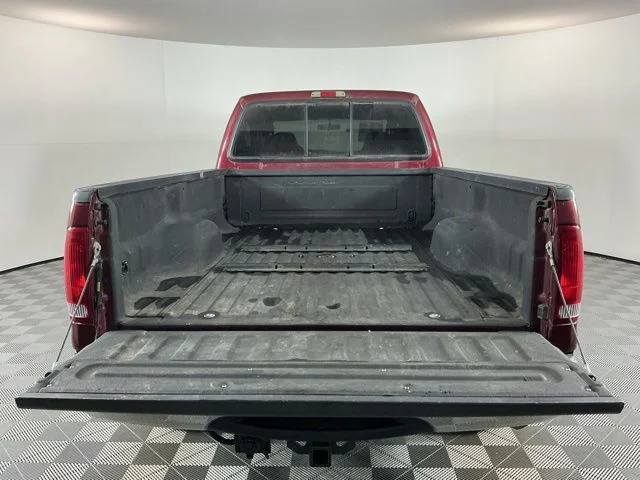 Used 2004 Red Clearcoat Ford XLT image 7