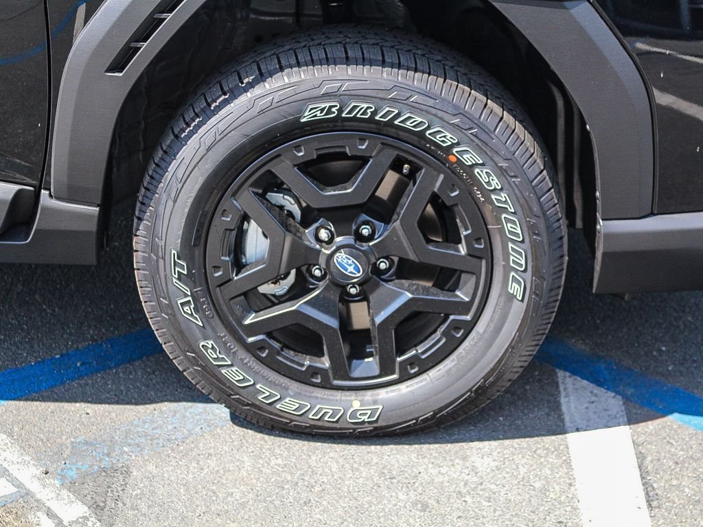 New 2026 CRYSTAL BLACK SILICA Subaru Wilderness image 10