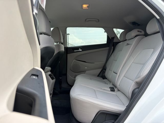 Used 2020 Cream White Hyundai Sport image 9