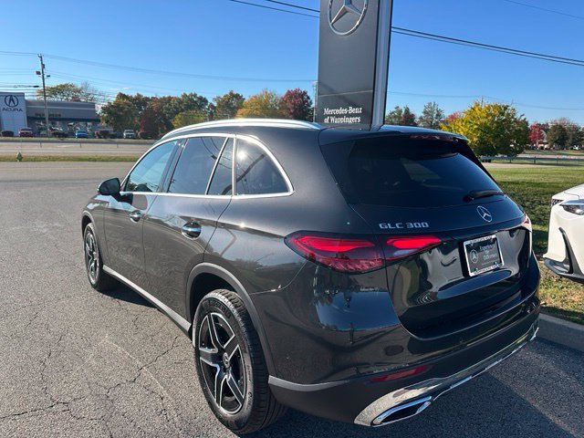 New 2027 Graphite Grey Metallic Mercedes-Benz GLC 300 image 3