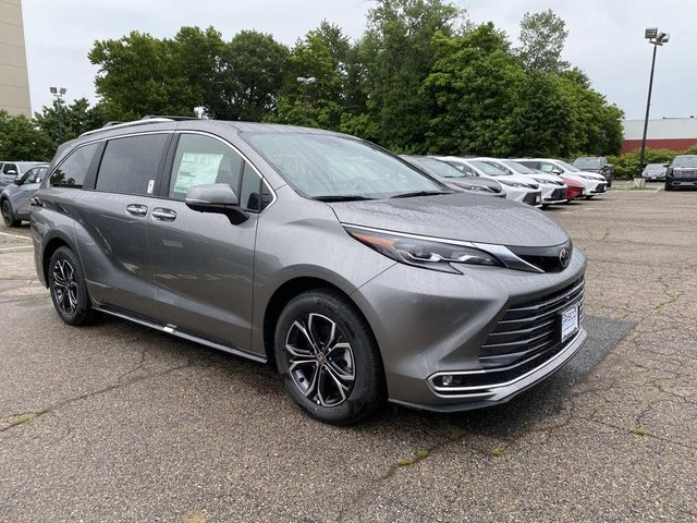 2026 Toyota Sienna Platinum
