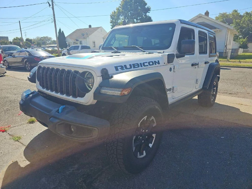 Used 2024 White Jeep Rubicon 4xe image 1