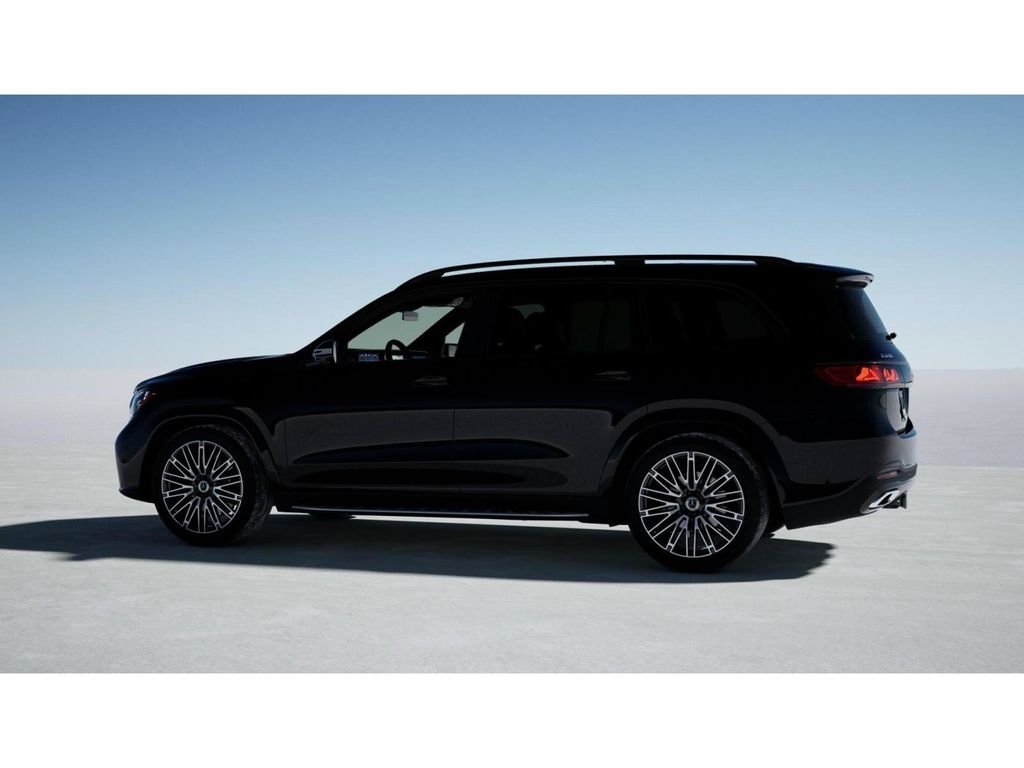 New 2027 Black Mercedes-Benz GLS 450 image 32
