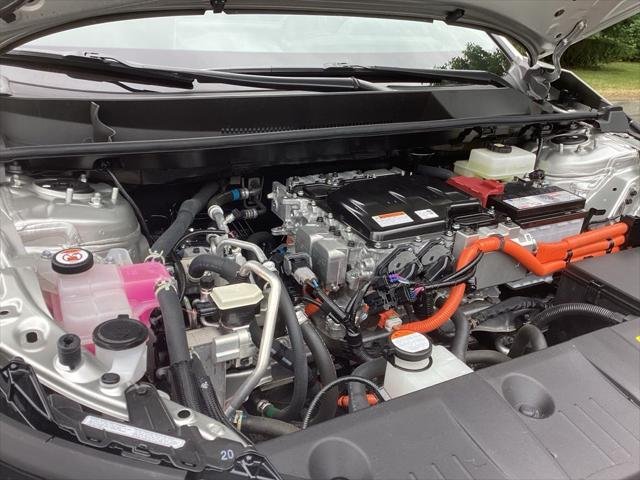 Certified Used 2023 ELEMENTAL SILVER Toyota  image 21
