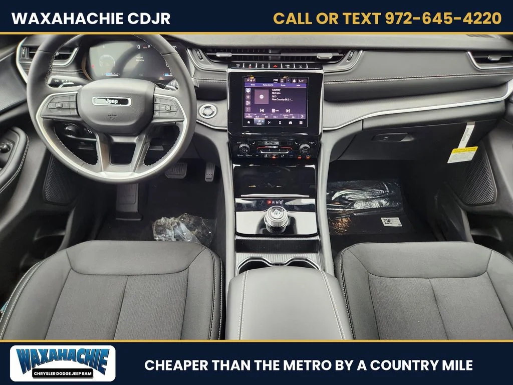 New 2026 Velvet Red Pearl-Coat Exterior Paint Jeep Laredo X image 20