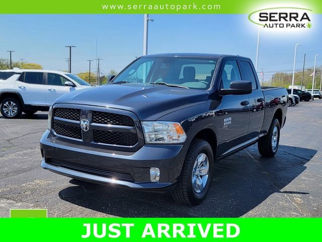 2019 RAM 1500 Classic Express 4x4 Quad Cab 6'4's photo