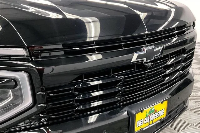 Used 2025 Black Chevrolet RST image 32