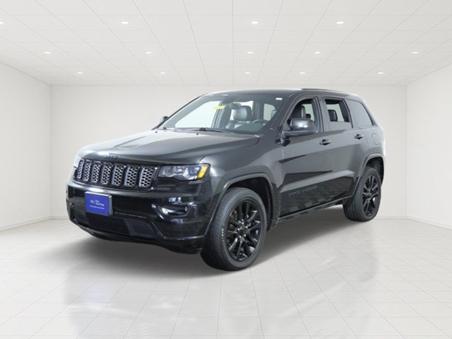 Certified 2018 Jeep Grand Cherokee Altitude with VIN 1C4RJFAG7JC189829 for sale in Shakopee, Minnesota