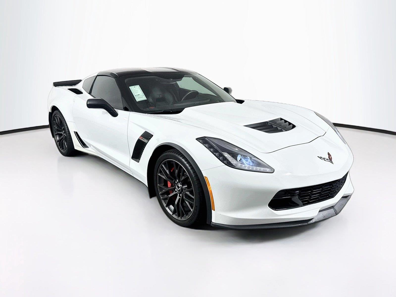 Used 2016 Arctic White Chevrolet Z06 2LZ image 10