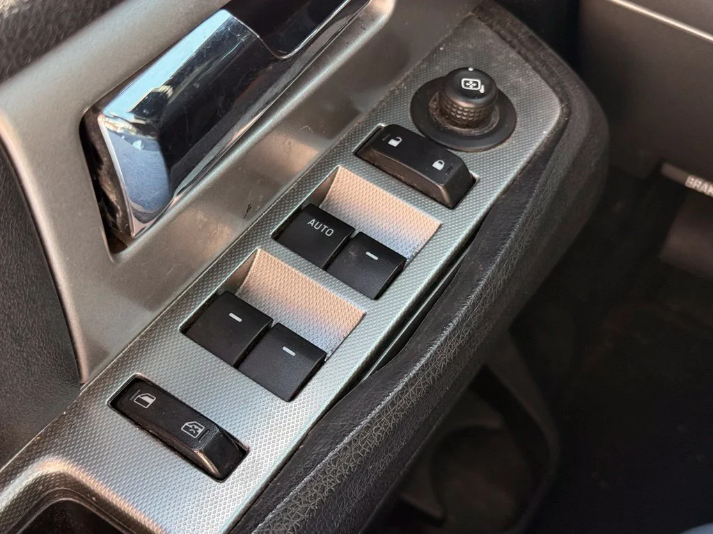 Used 2016 Shadow Black Ford XLT image 18