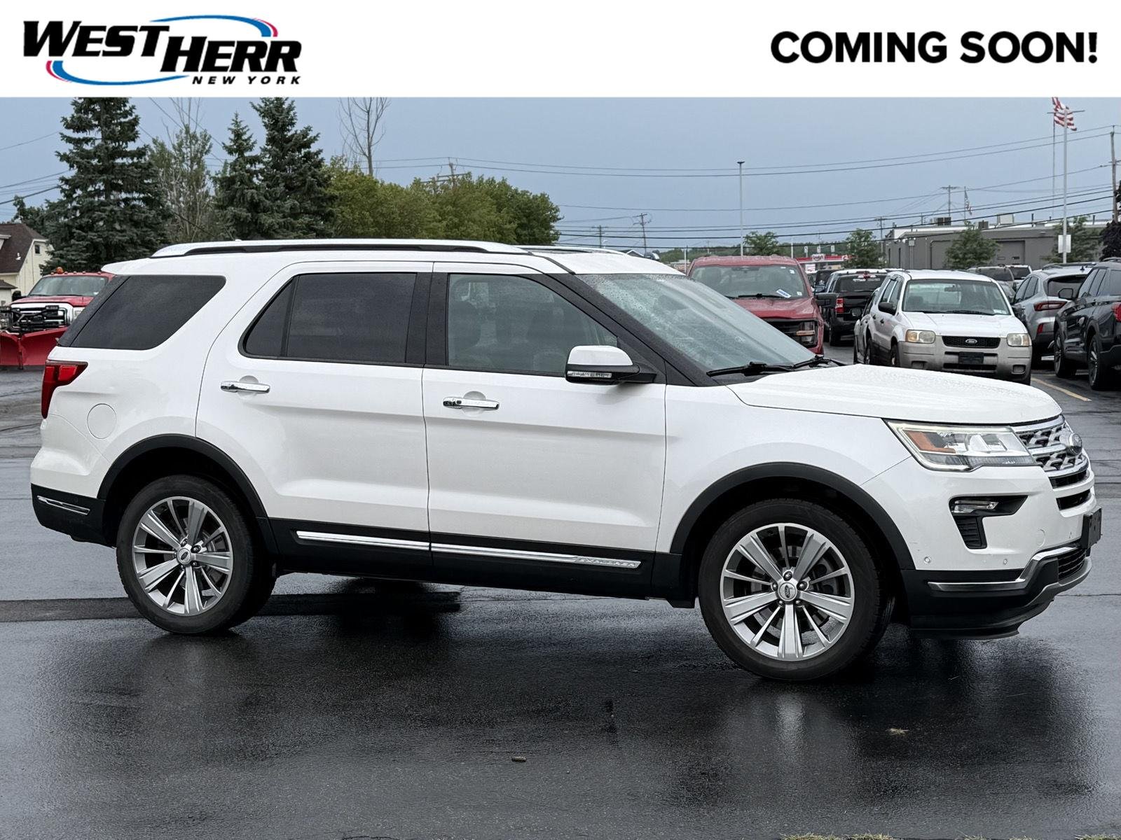 Used 2018 White Platinum Metallic Tri-Coat Ford Limited image 1