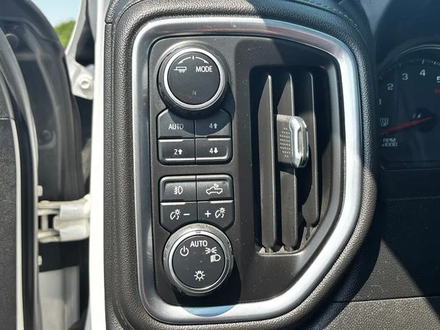 2021 Chevrolet Silverado 1500 RST - Photo 17