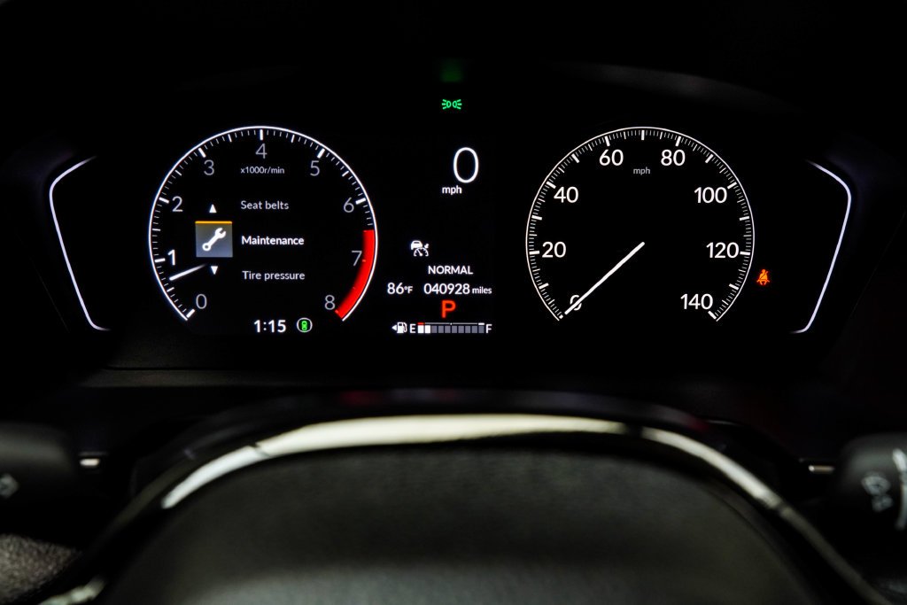 Used 2025 White Honda Touring image 38