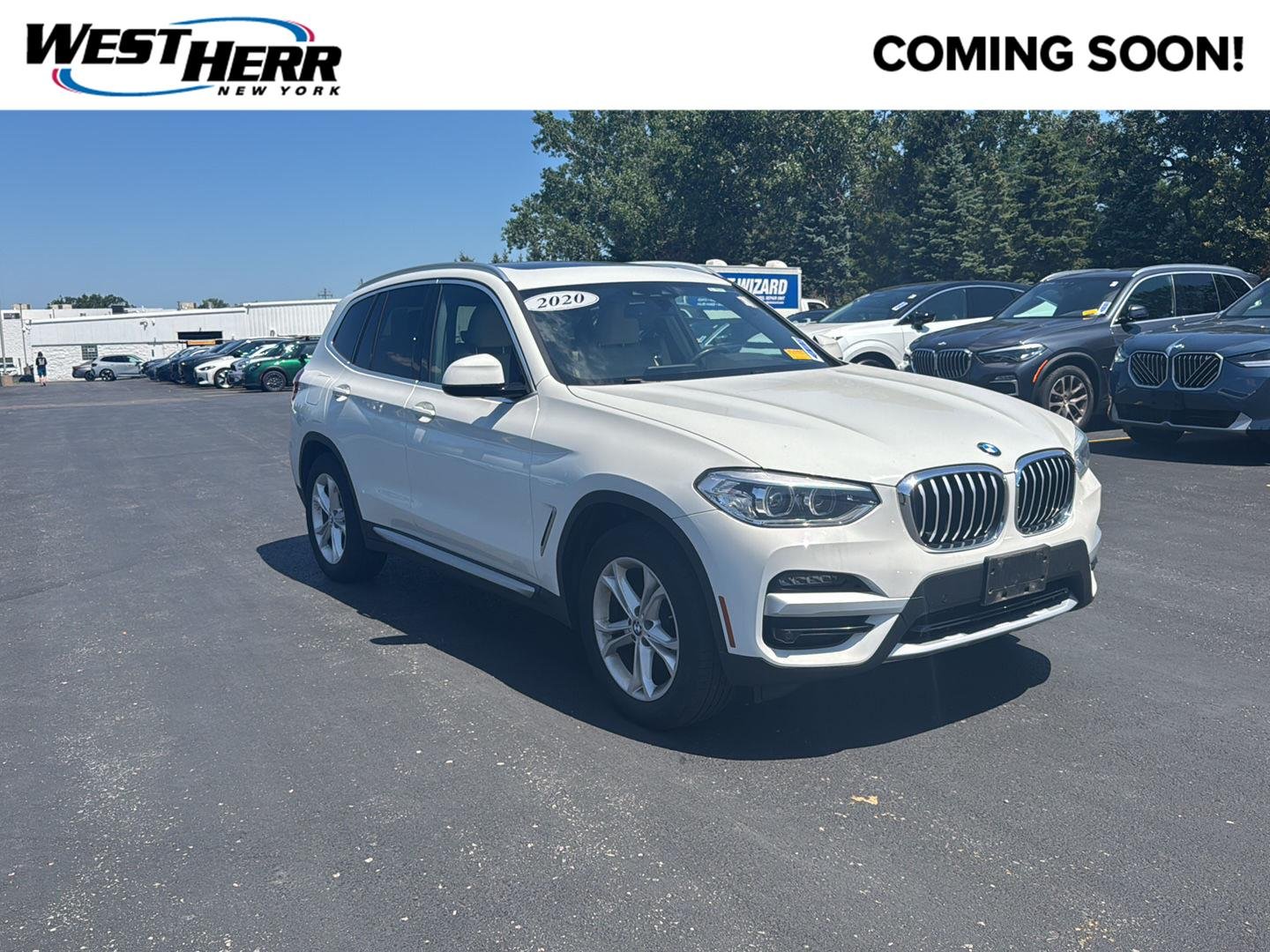 Used 2020 Alpine White BMW xDrive30i image 1