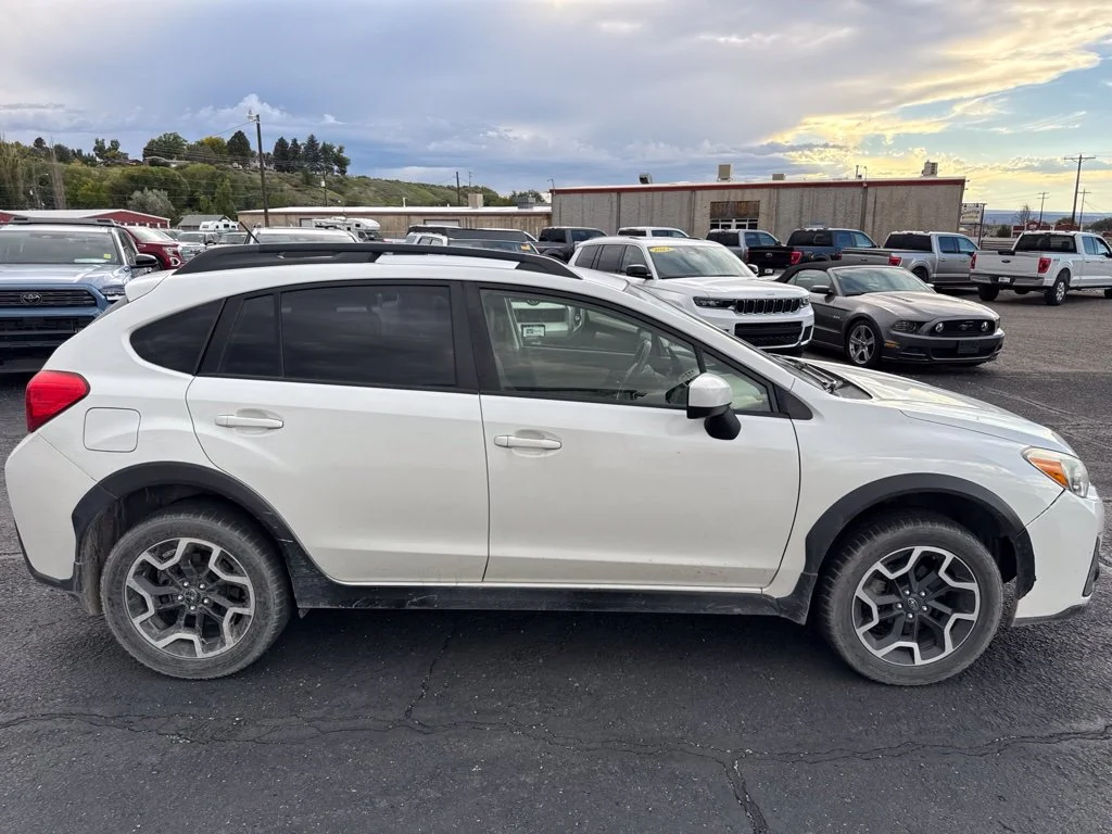 Used 2017 Subaru Crosstrek Premium with VIN JF2GPABC7HG230940 for sale in Delta, CO